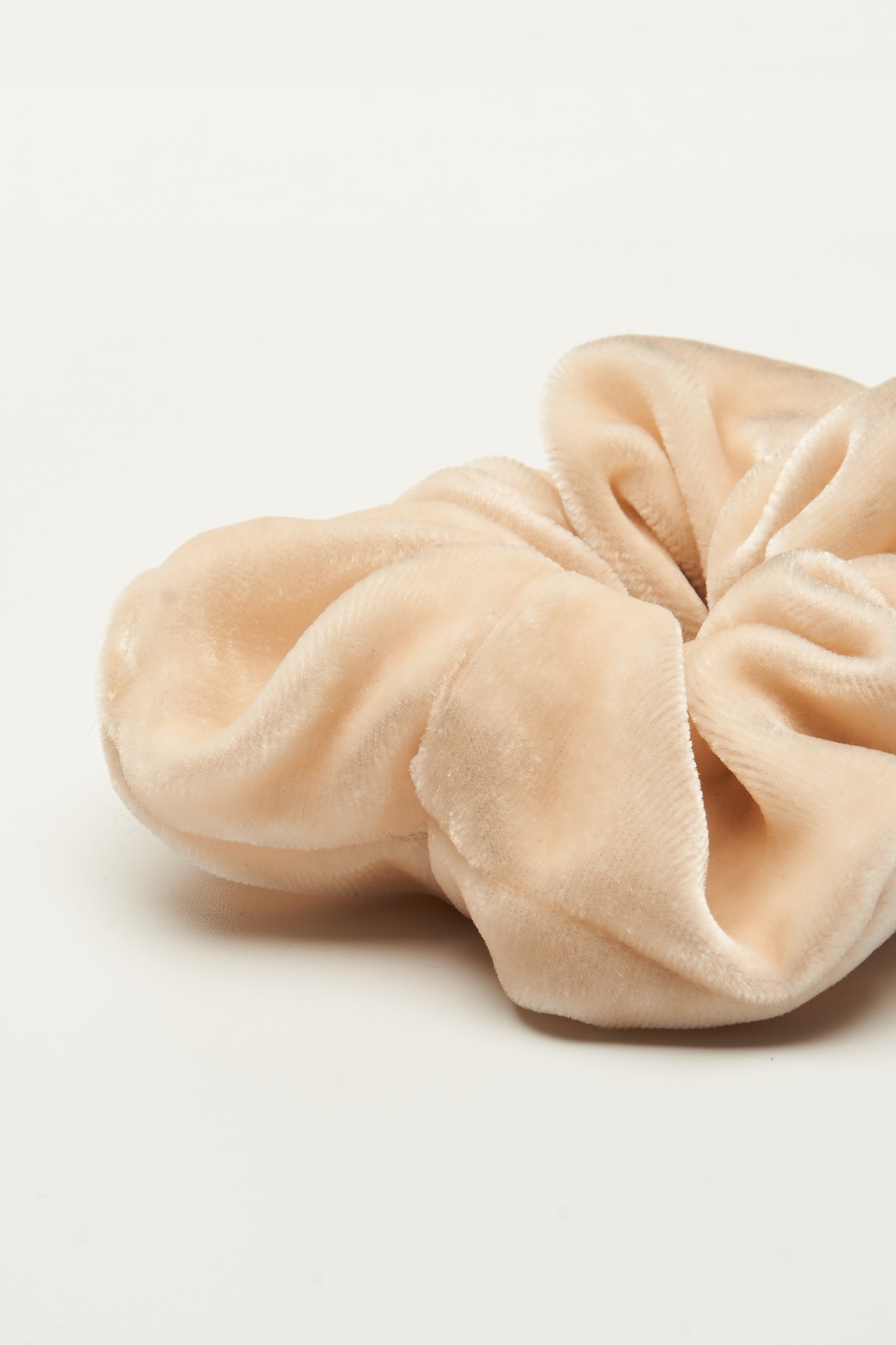 scrunchie - MEDINA velvet silk - apricot