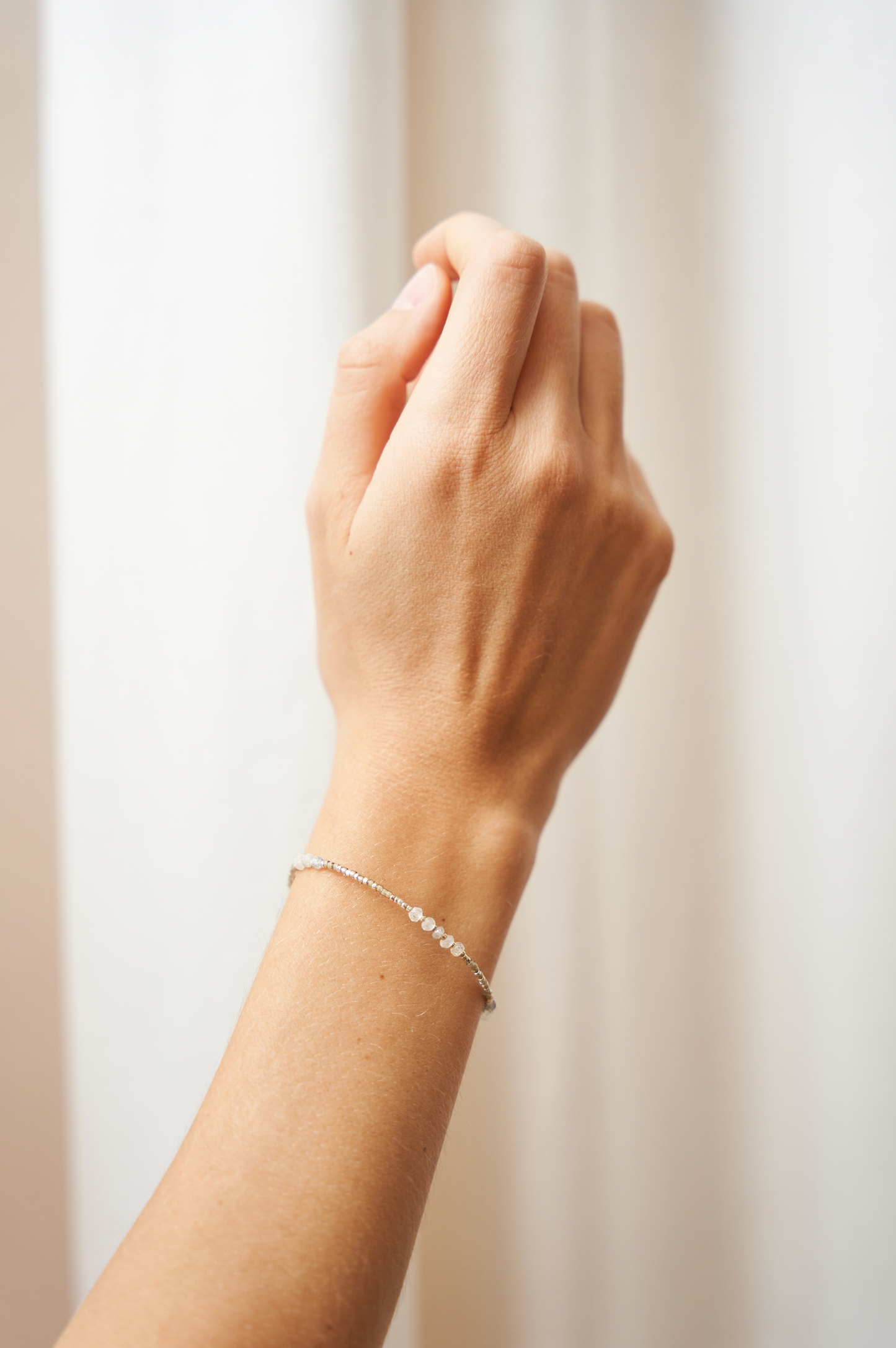 bracelet - DINA moonstone - mineral grey