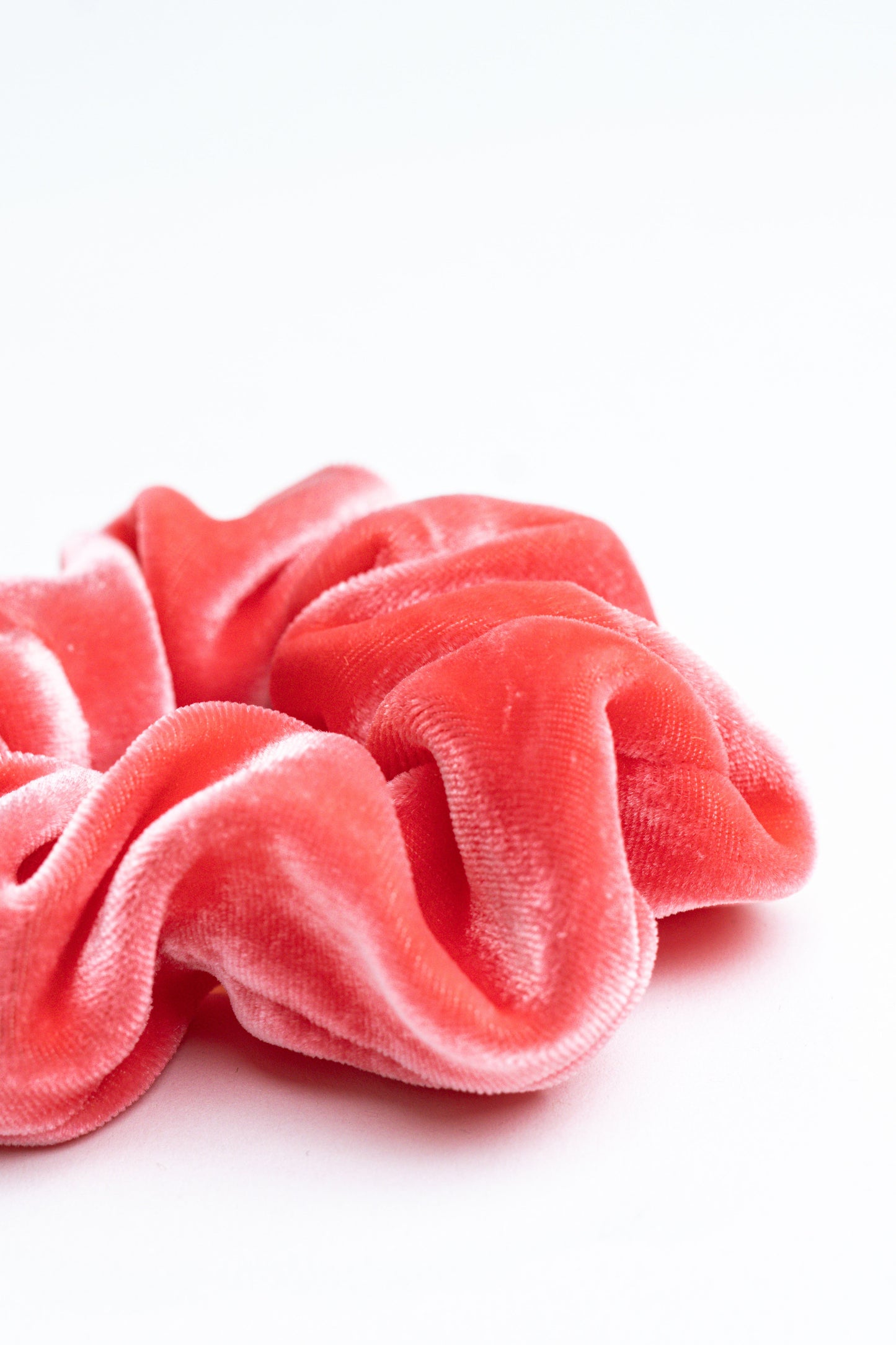 scrunchie - MEDINA velvet silk - juicy peach