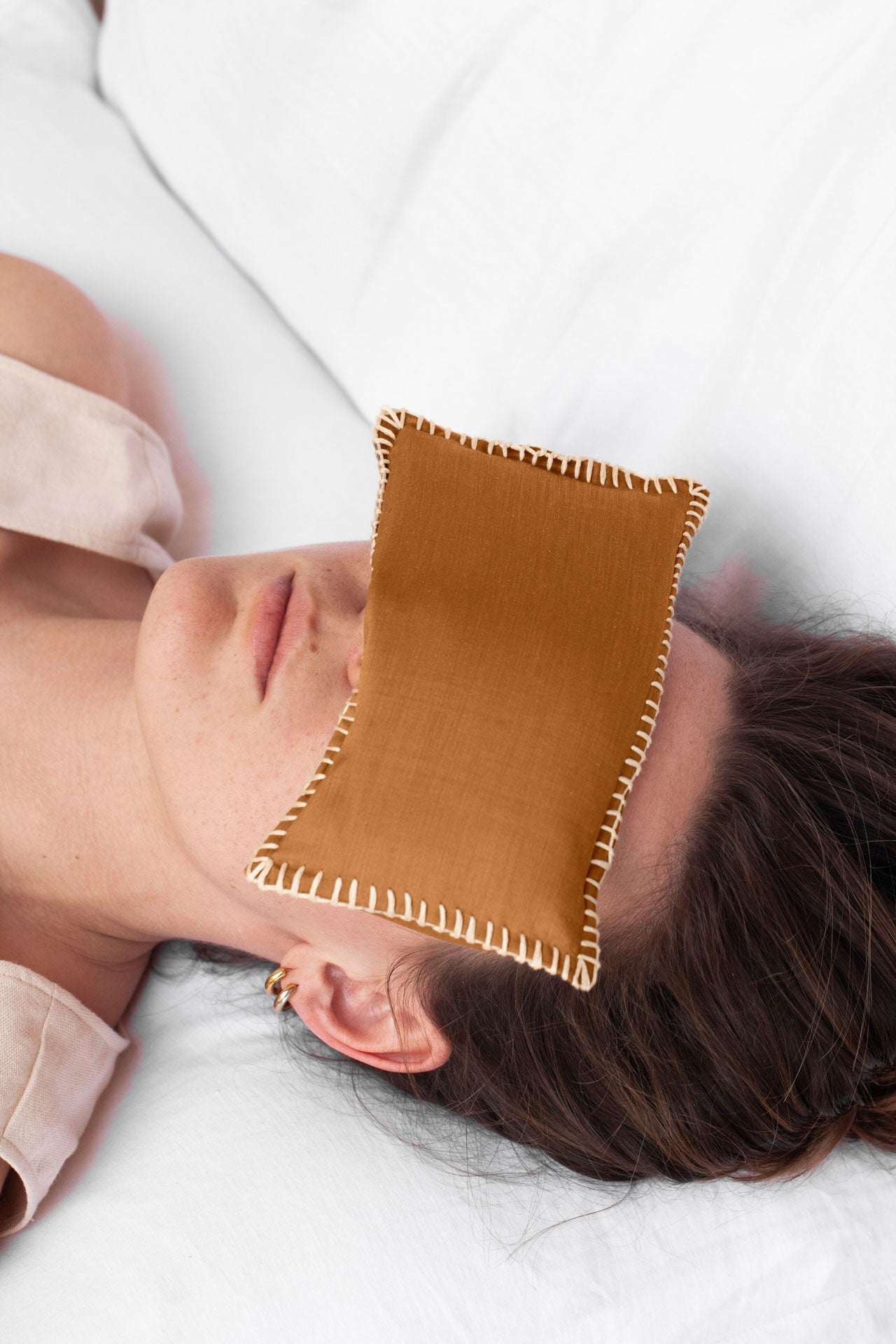 eye pillow - RAHA hbik - cognac