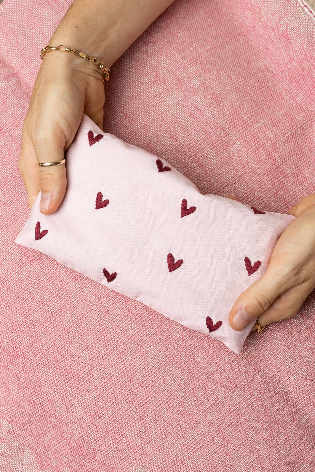 eye pillow - RAHA hearts - rose