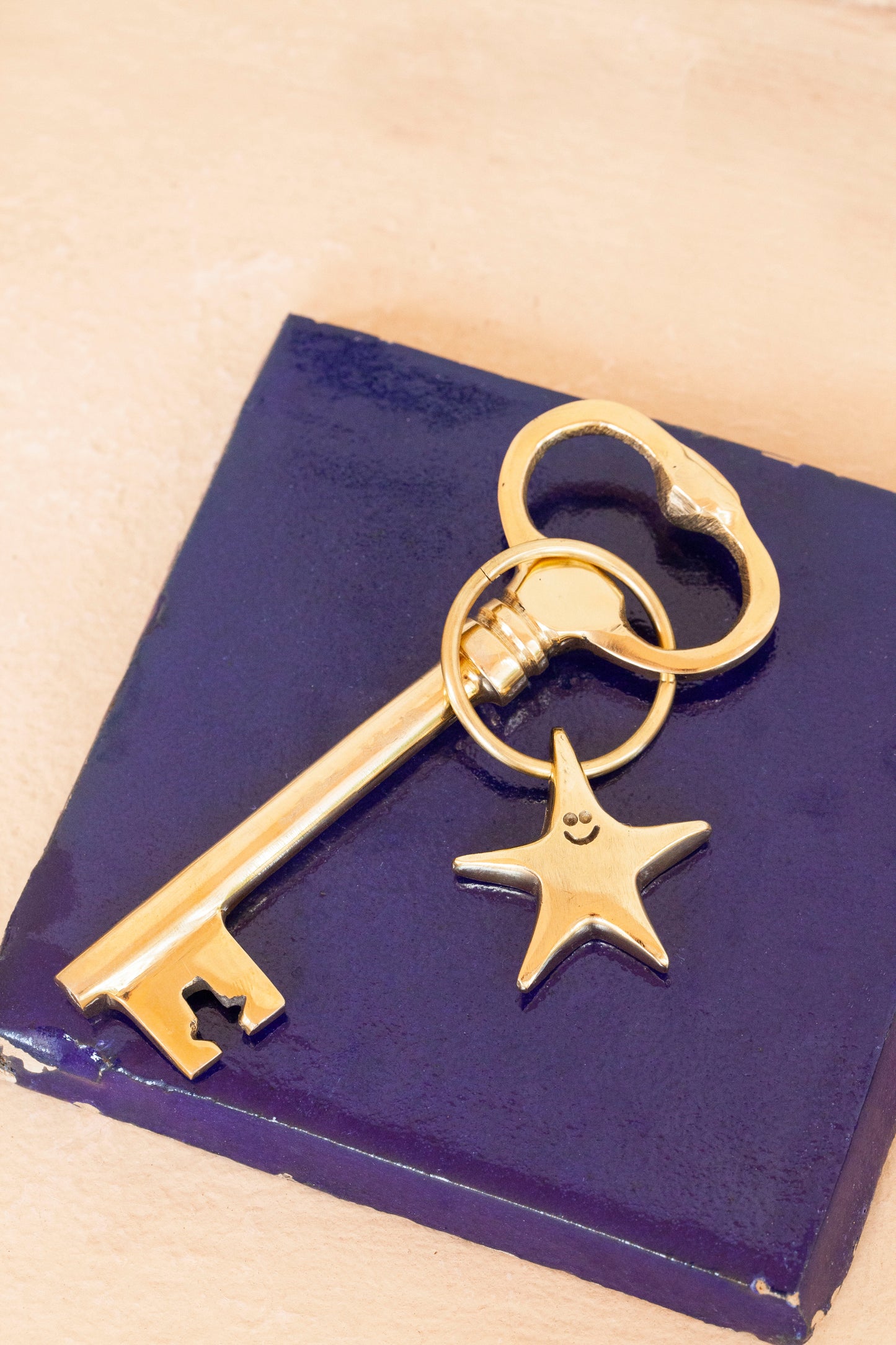 key pendant - MOUNA - star