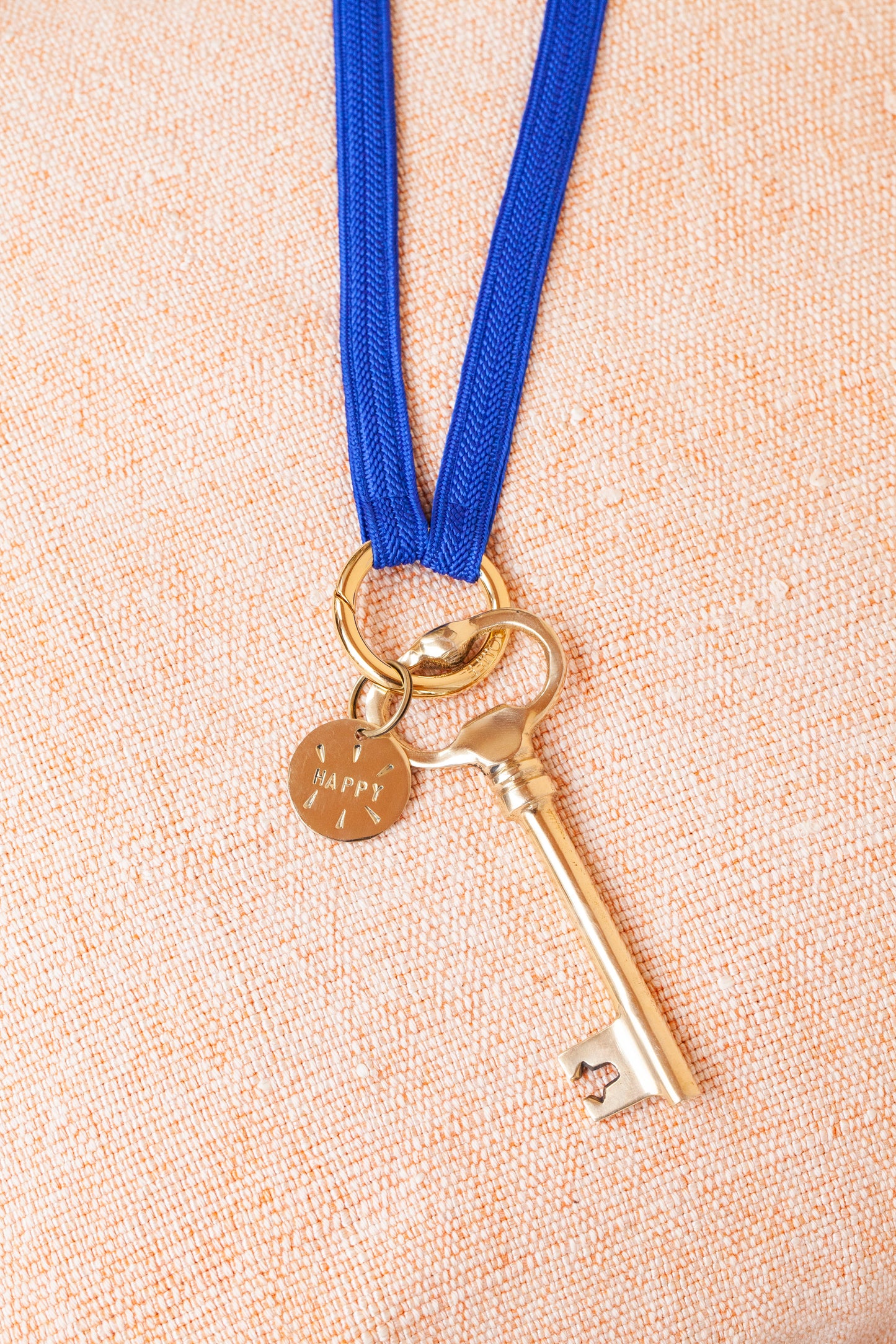 key tag - mini - happy