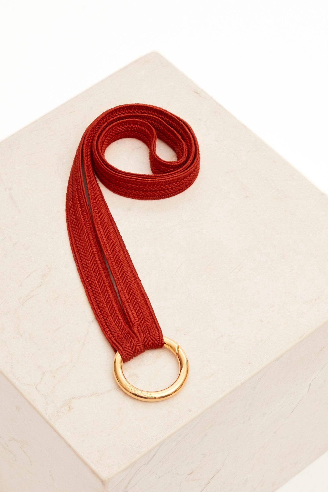 keychain band - ZAHRA - scarlet red