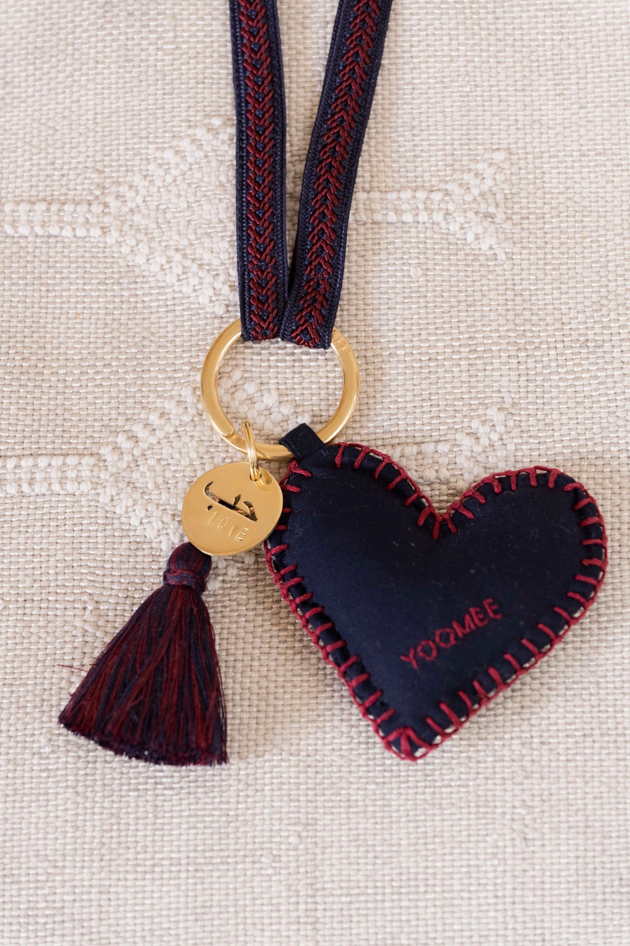 keychain band - ZAHRA - blood moon