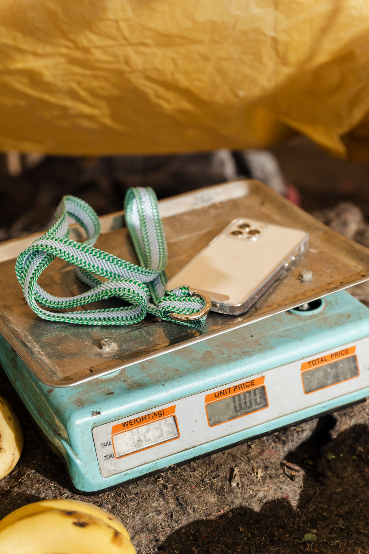 phonechain band - ZAHRA - peppermint