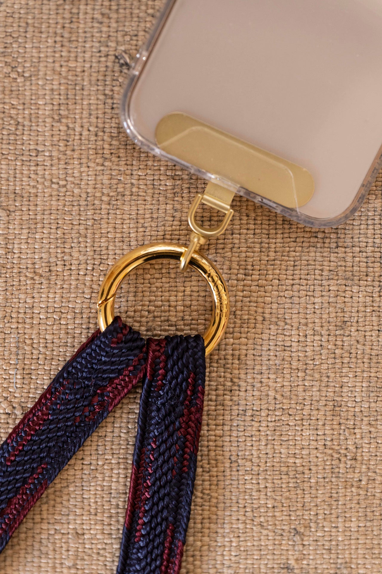 phonechain band - ZAHRA - blood moon