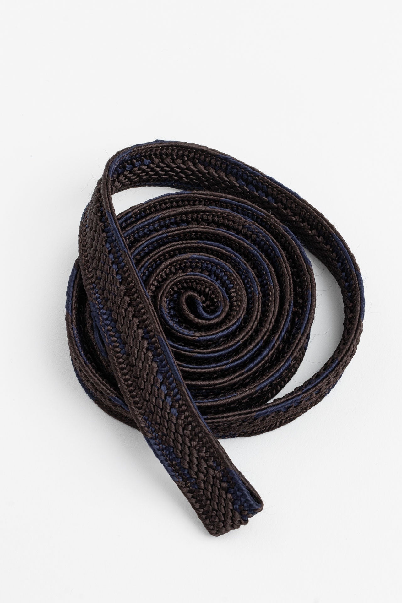 phonechain band - ZAHRA - nightingale