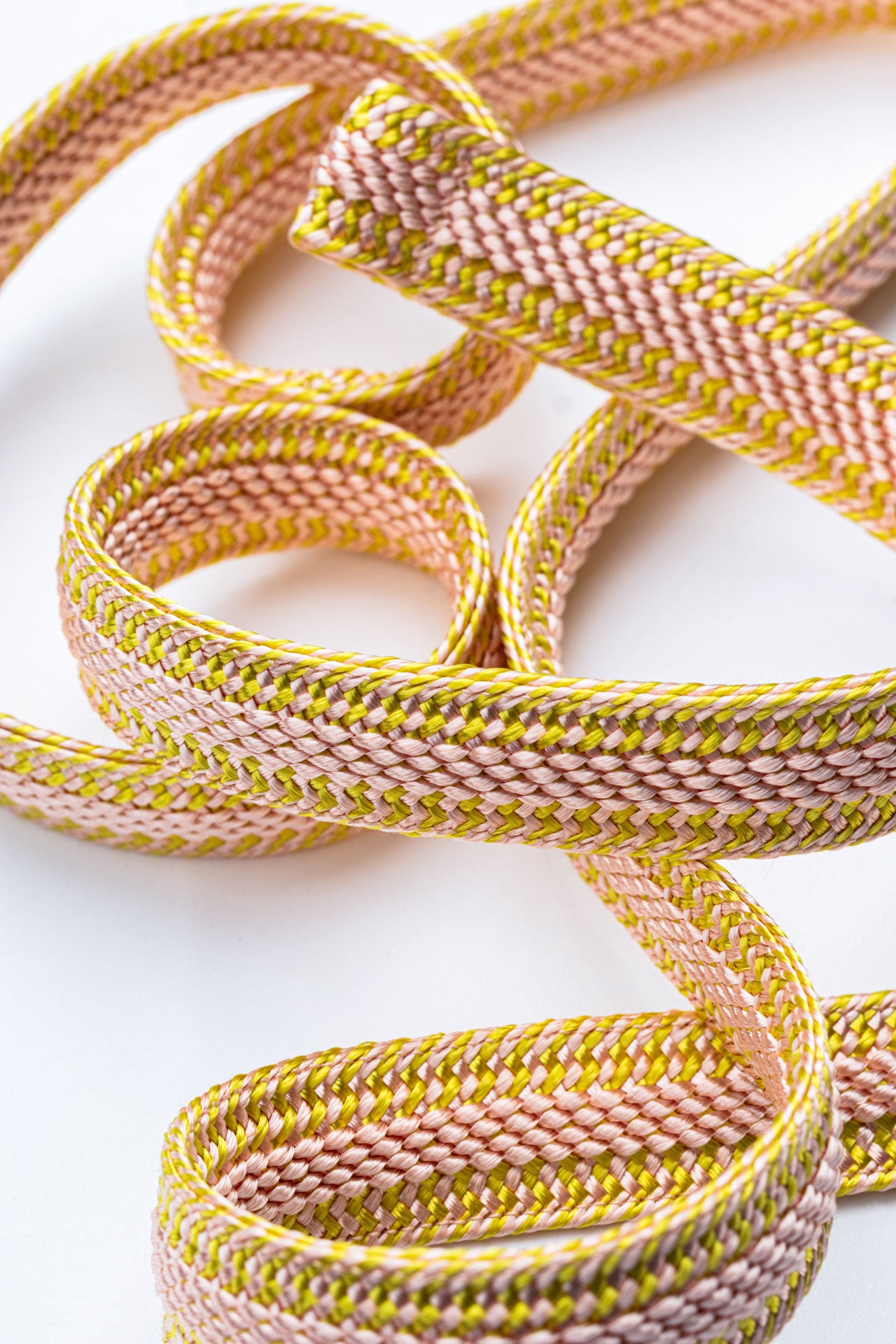 phonechain band - ZAHRA - yellow snapper