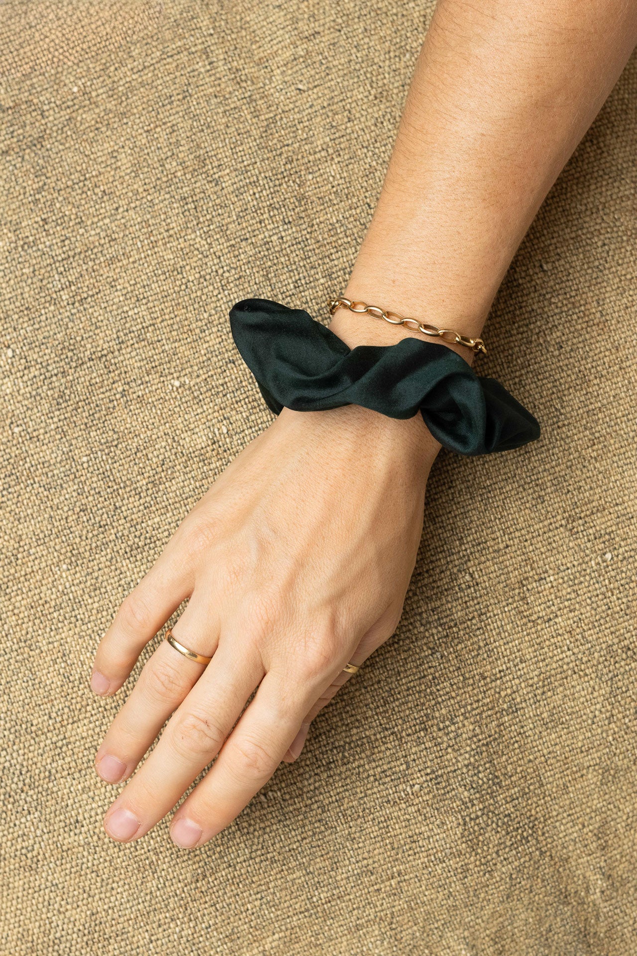 scrunchie - MEDINA - silk - emerald
