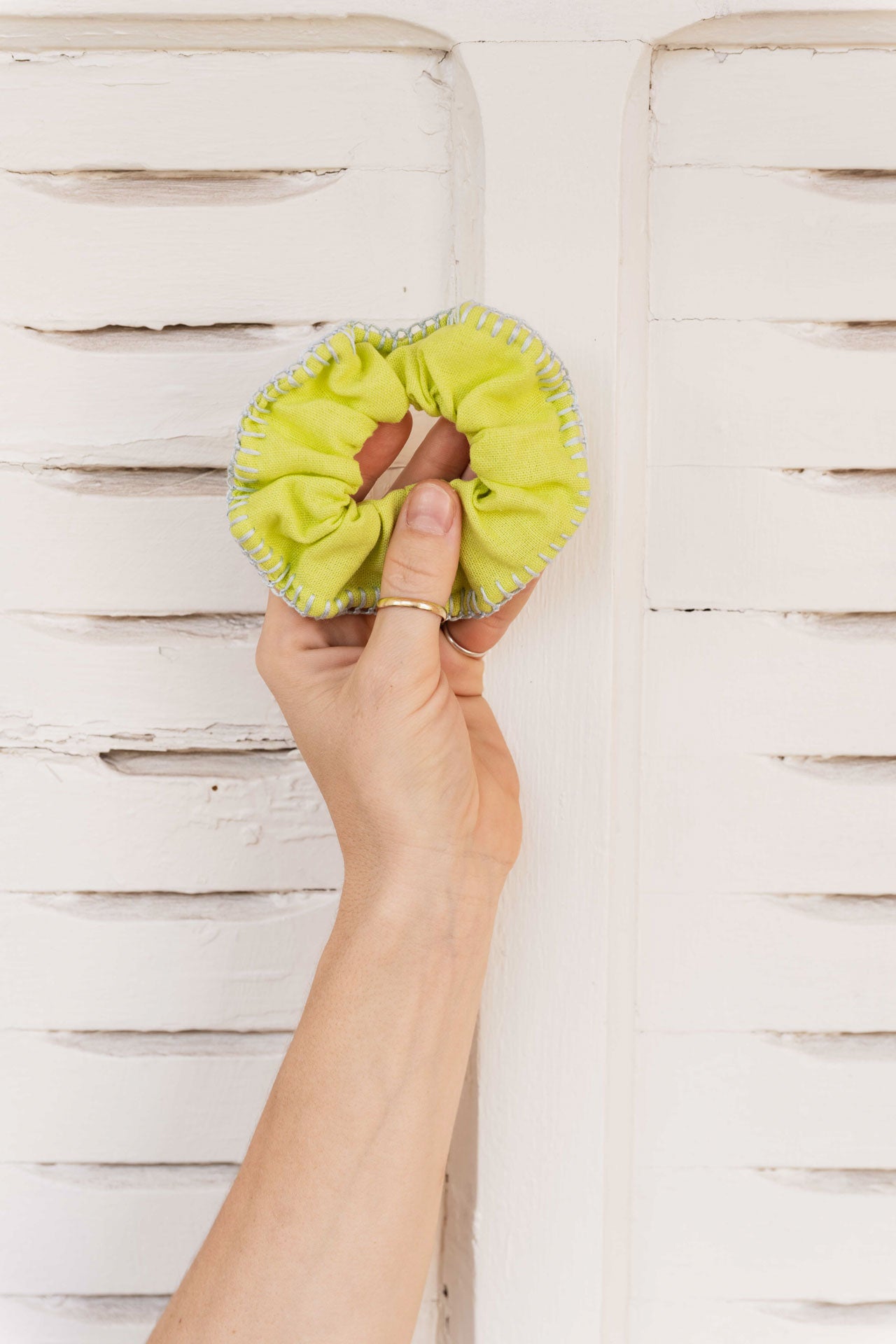 scrunchie - MEDINA linen - neon hbik