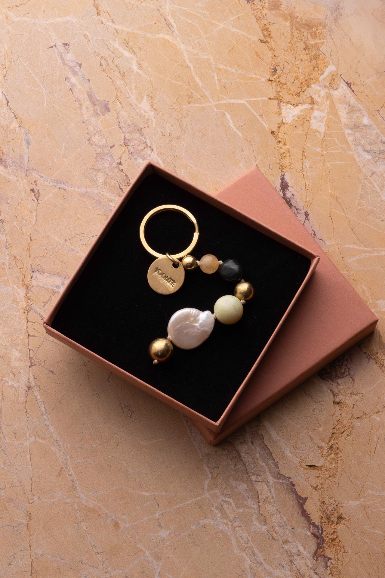 stone pendant - JAMILA - meadow