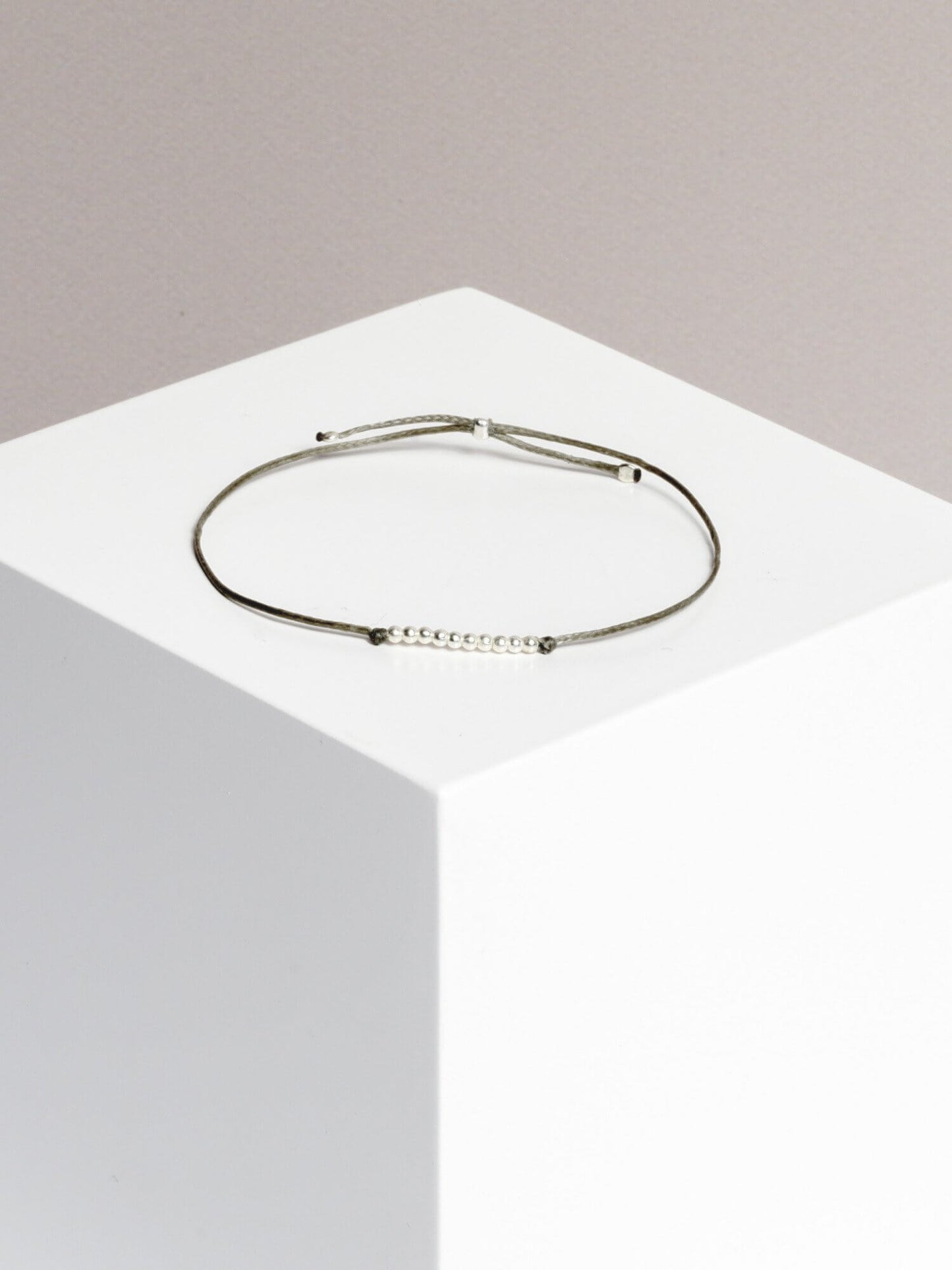 bracelet - 10 DOTS