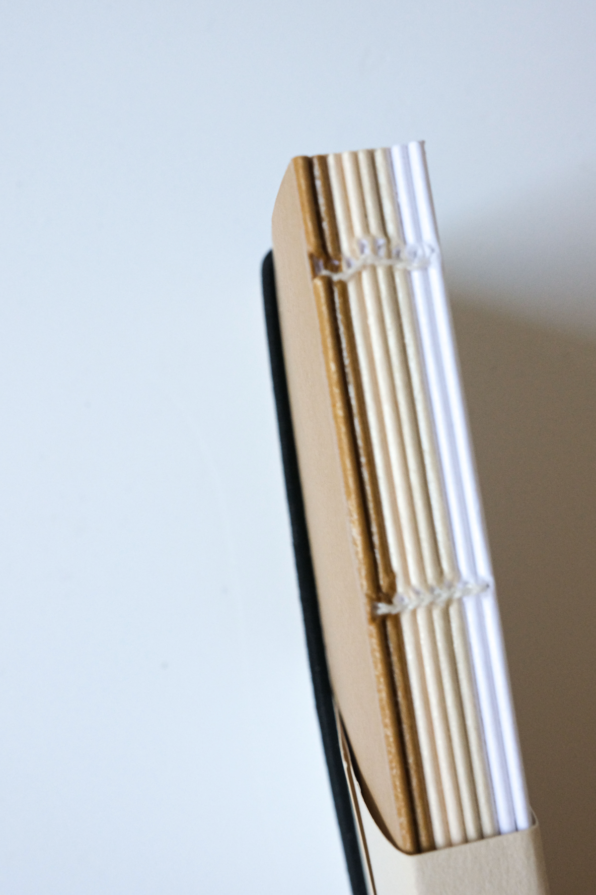 KELMA - book small - nature