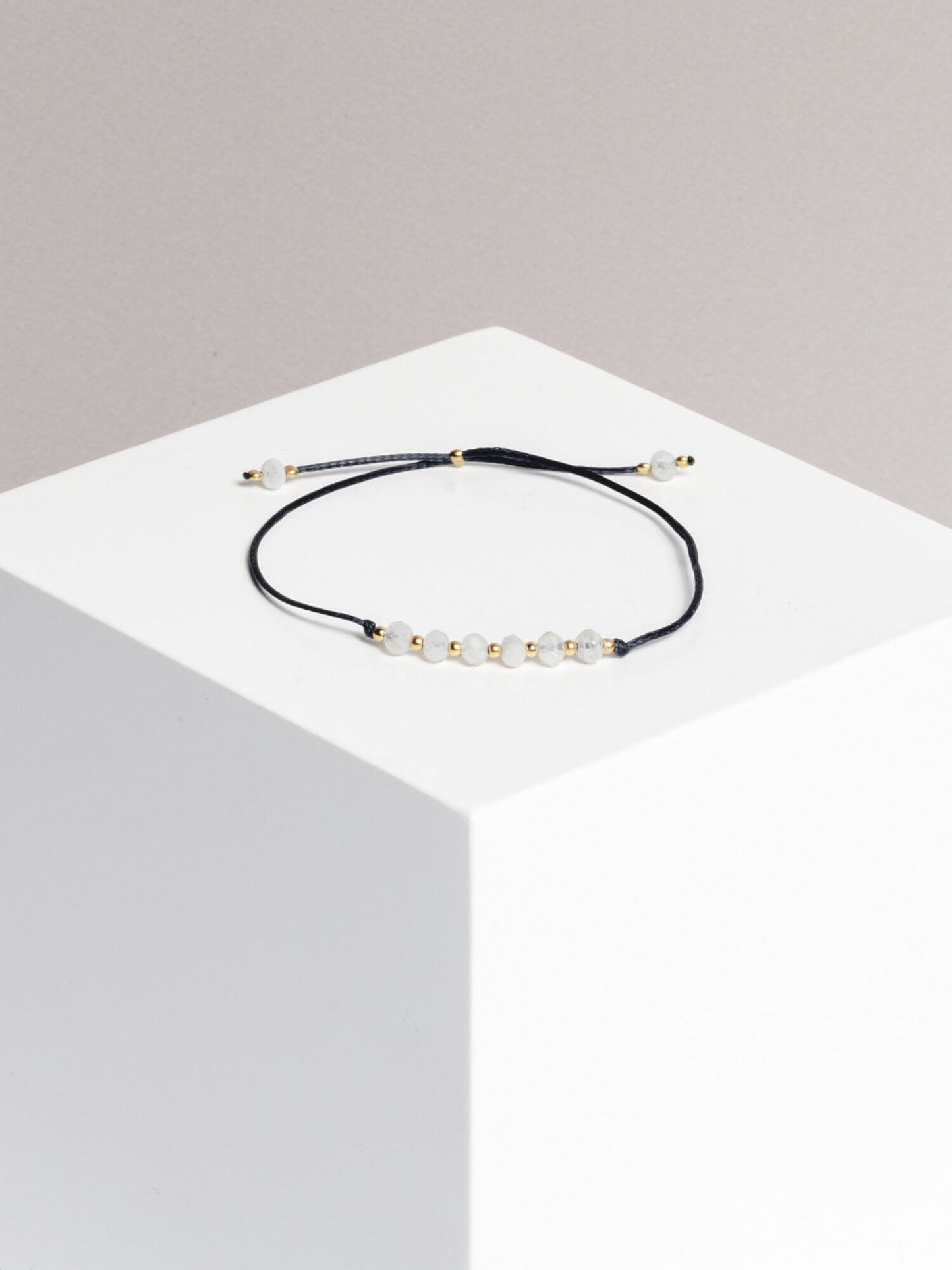 bracelet - SMALL BUT MIGHTY - moonstone
