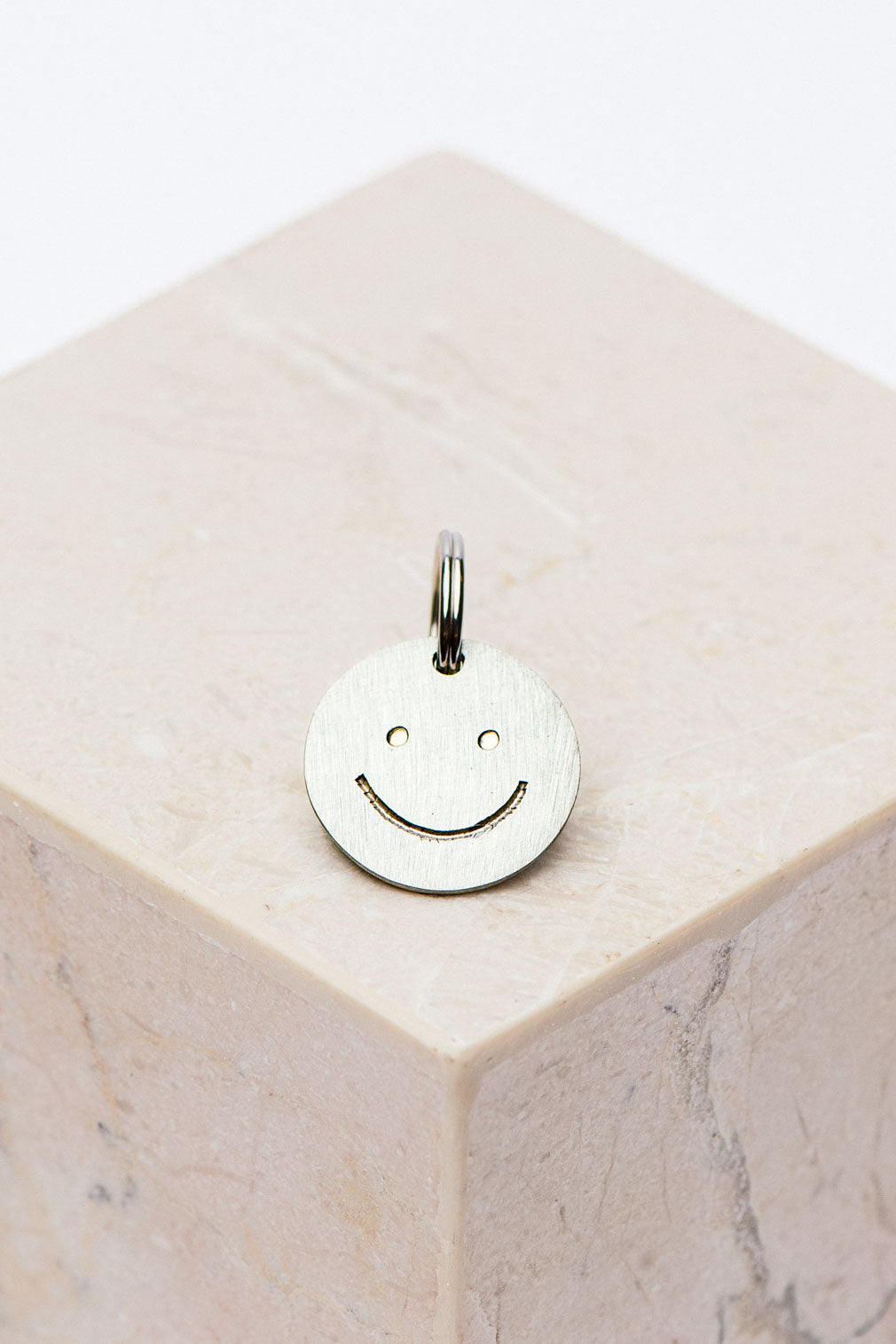 key tag - mini - smile
