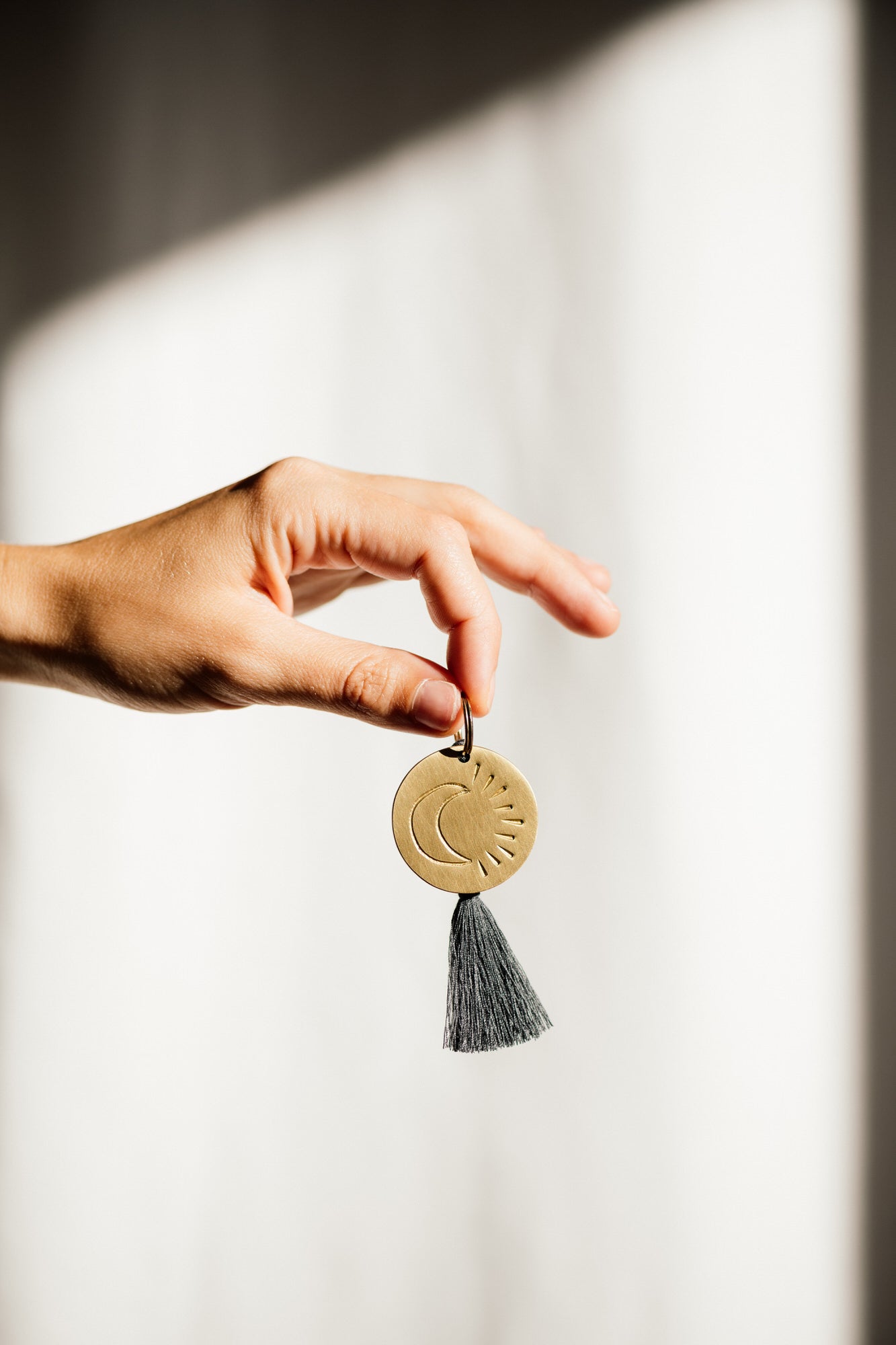key - tag - you. wonderful. thing. you.