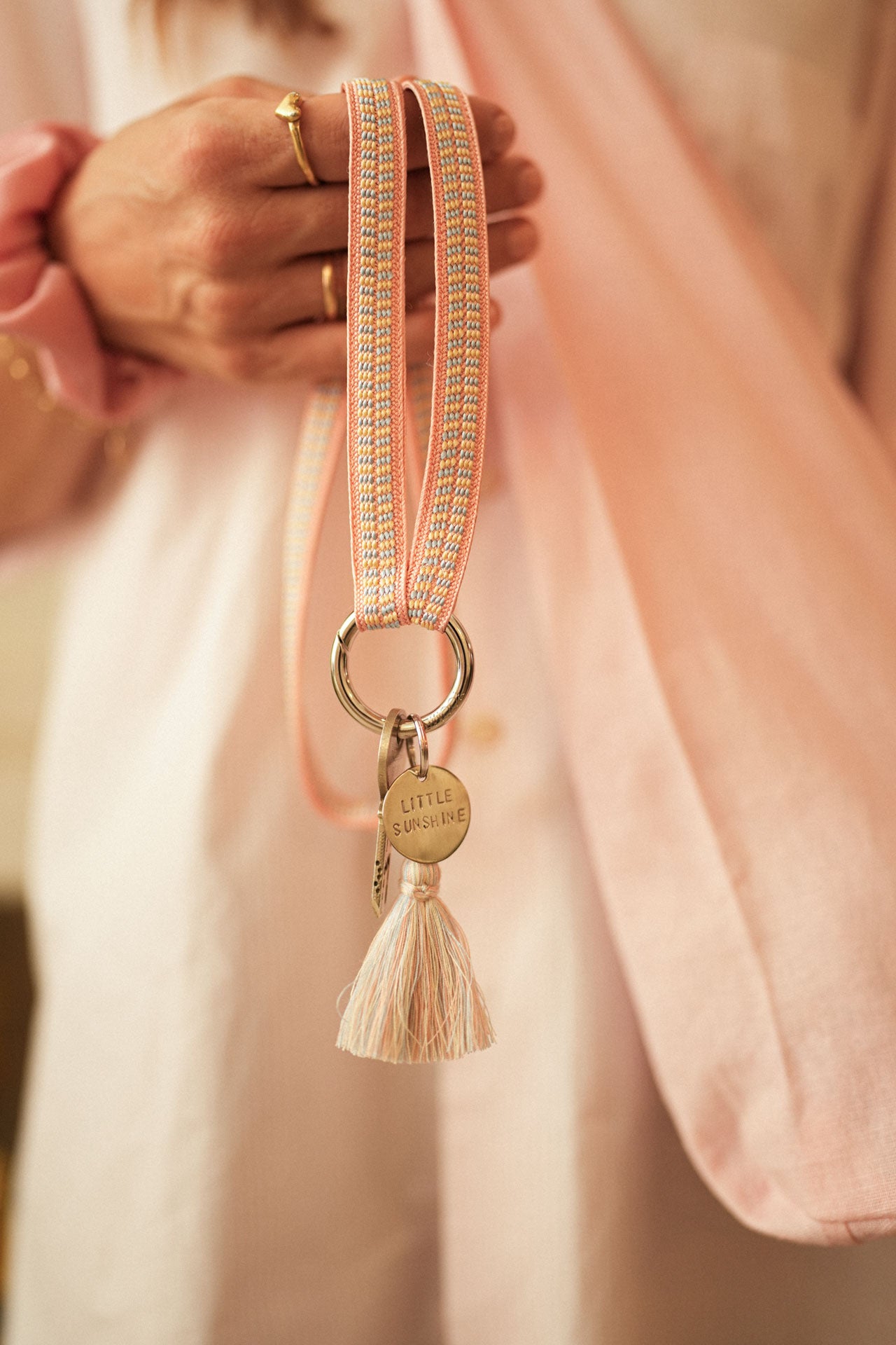 keychain band - ZAHRA - cotton candy