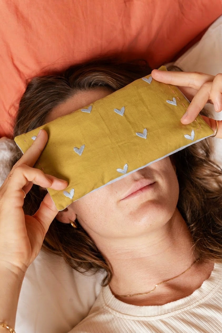 eye pillow - RAHA hearts- green/blue