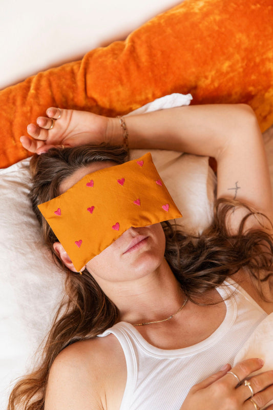 eye pillow - RAHA hearts - orange