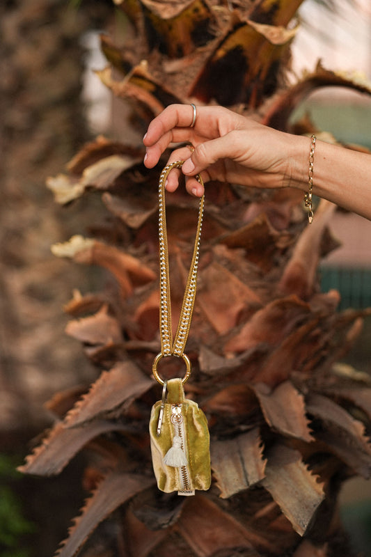 velvet wallet - FLOOSI - pistachio