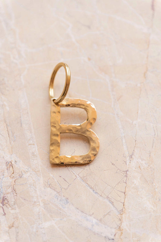 letter pendant - ISMI - "B"