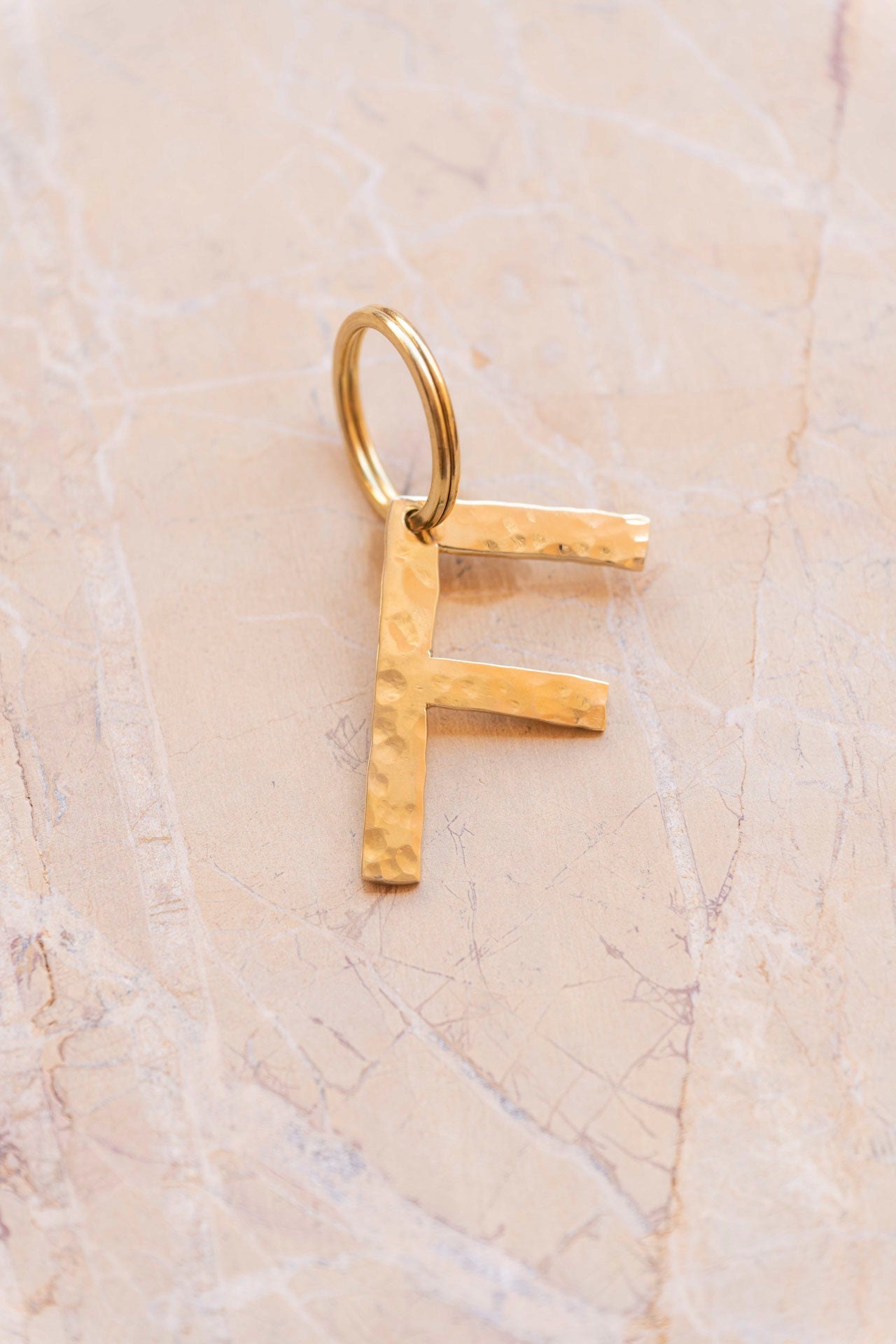 letter pendant - ISMI - "F"