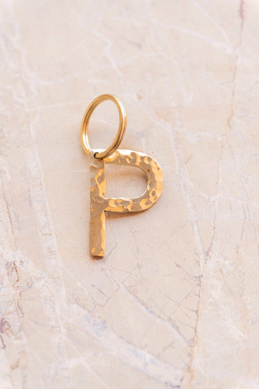 letter pendant - ISMI - "P"