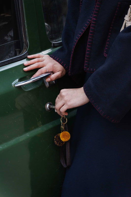 pom pom - KOURA - mustard/marine/bordeaux