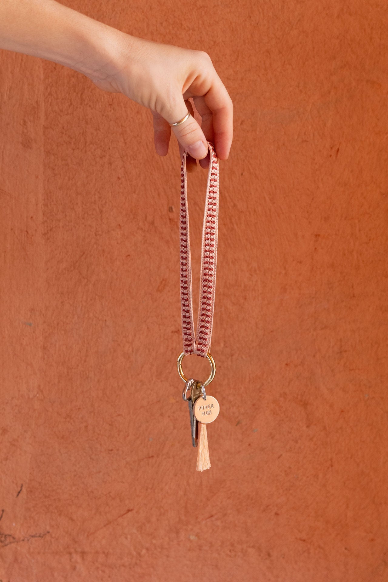 key tag - LIK - power mum
