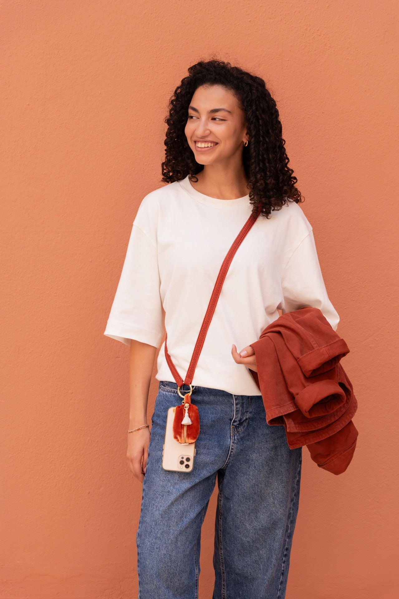 phonechain band - ZAHRA - brick