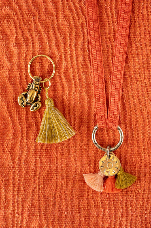 keychain band - ZAHRA - coral