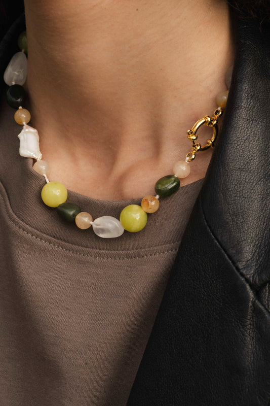 necklace - JAMILA - meadow