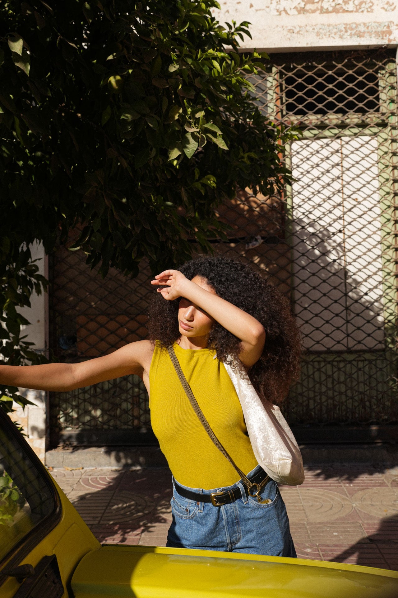 phonechain band - ZAHRA - olive