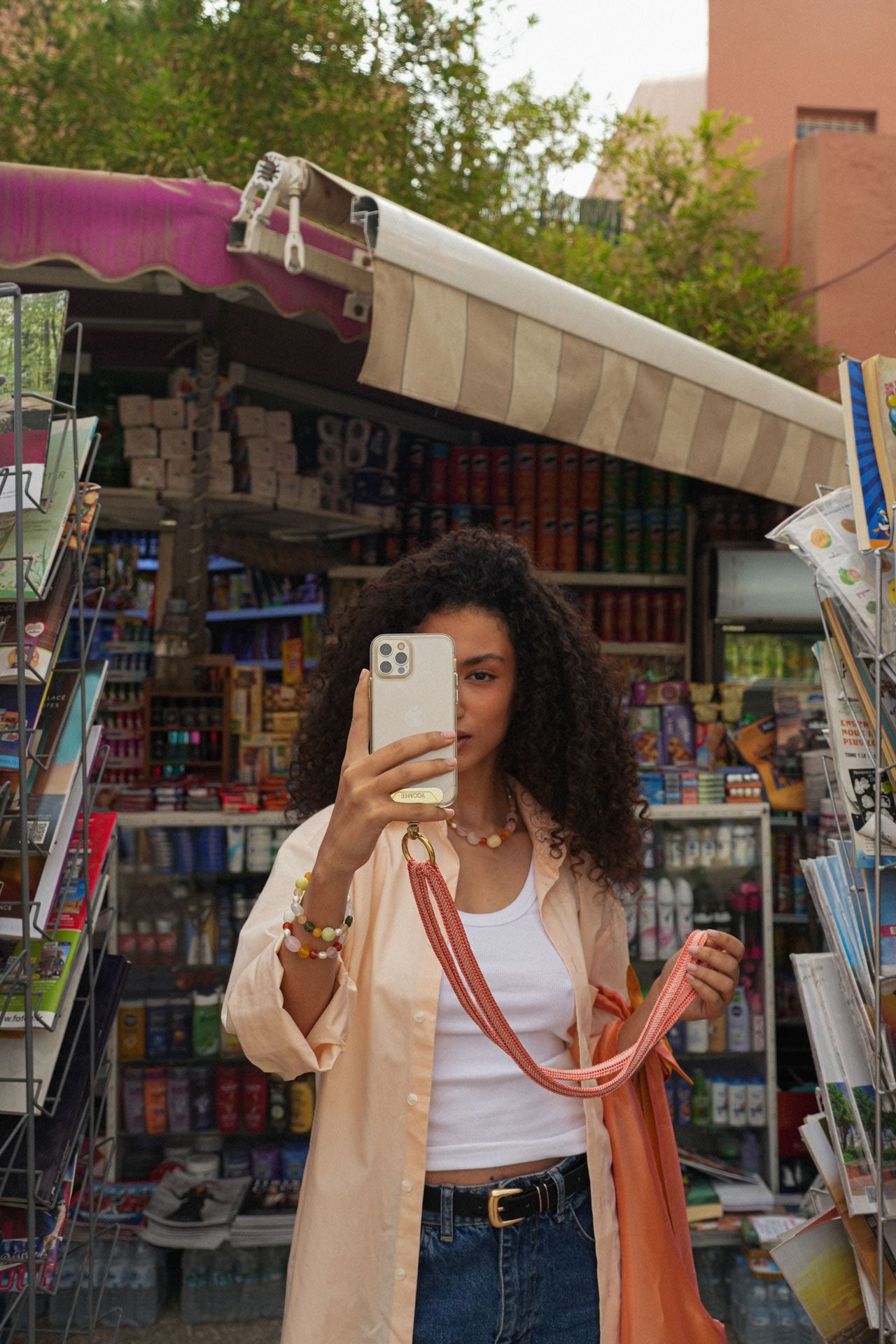 phonechain band - ZAHRA - sweet salmon