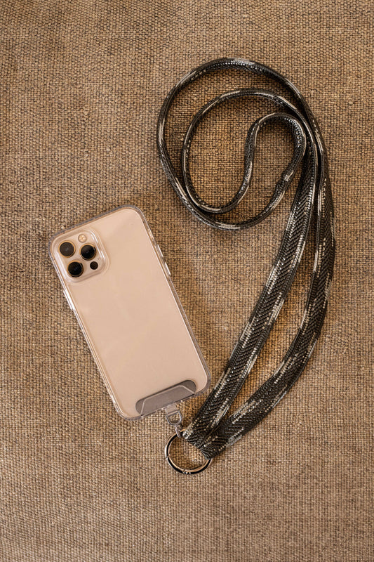 phonechain band - ZAHRA - artichoke