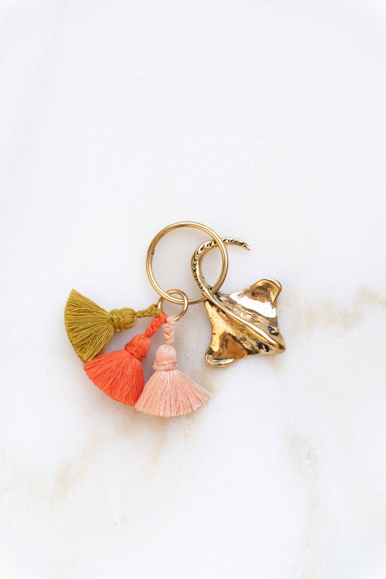 tassel trio - SHOUSHA - coral garden