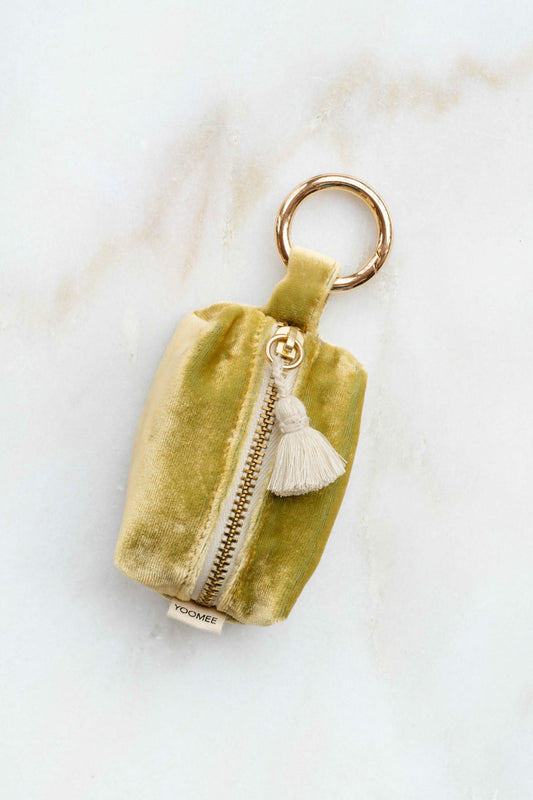 velvet wallet - FLOOSI - pistachio