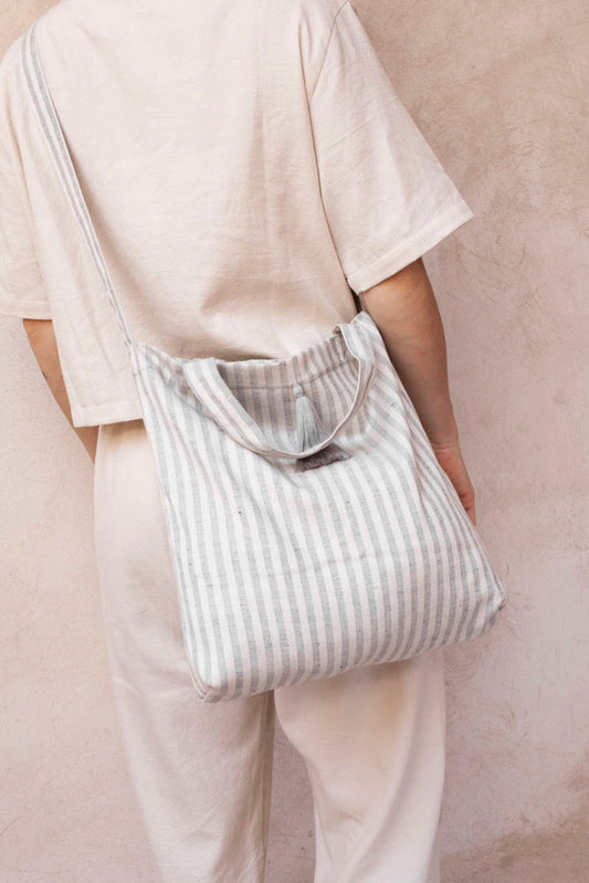 bag - NORA - light grey stripes - tassel